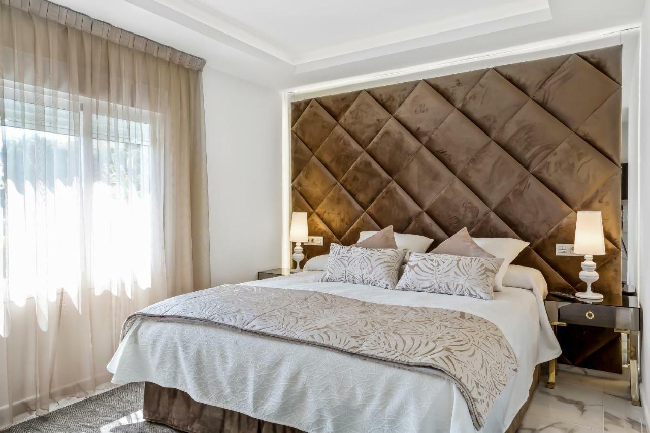 Luxury Villa Marbella With Nice Garden, Pool And Jacuzzi By Varenso Holidays Exterior photo